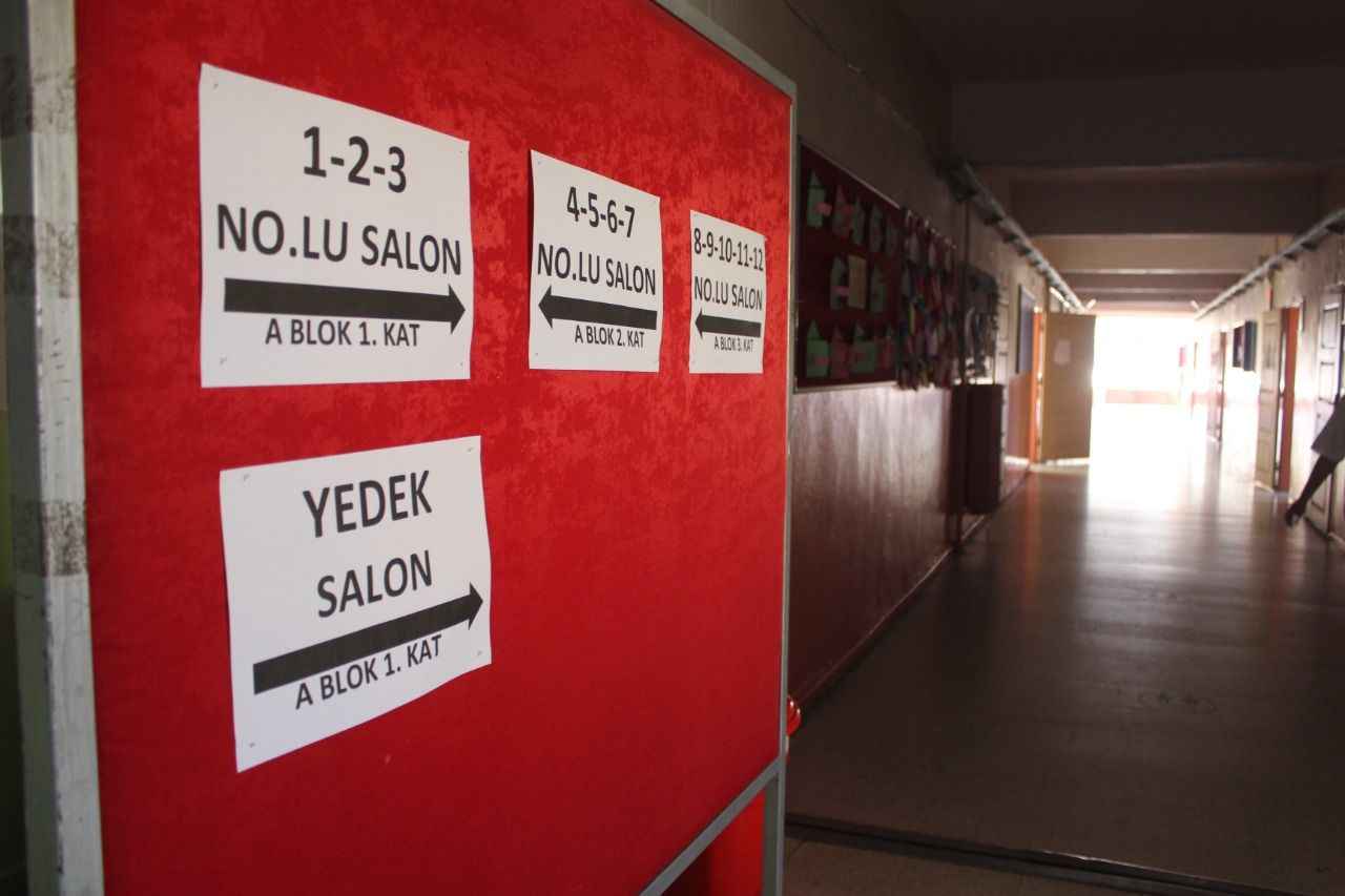 Sınav maratonu tamamlanırken LGS soruları ve cevap anahtarı için heyecanlı bekleyiş başladı.